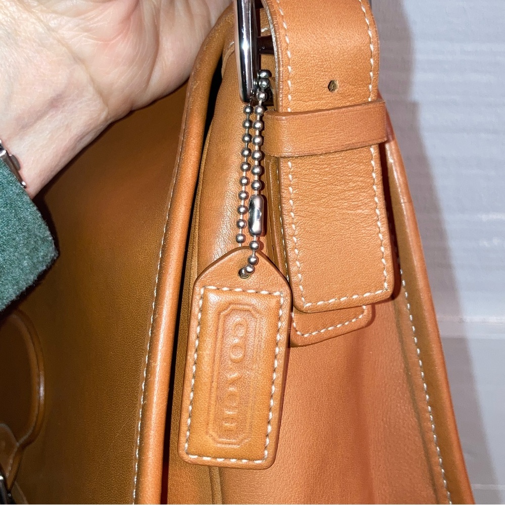 VINTAGE Coach Hampton Tan crossbody medium messenger K1S-7750 - Picture 5 of 14